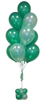 Sevdiklerinize 17 adet u�an balon demeti yollayin.   Ankara �i�ek sat��� 