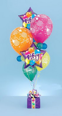 Ankara �i�ek yolla  15 adet u�an balon ve k���k kutuda �ikolata