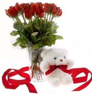  Ankara �i�ek sat���  8 adet kirmizi g�l ve pelus ayicik  Ankara �i�ek sipari�i vermek 